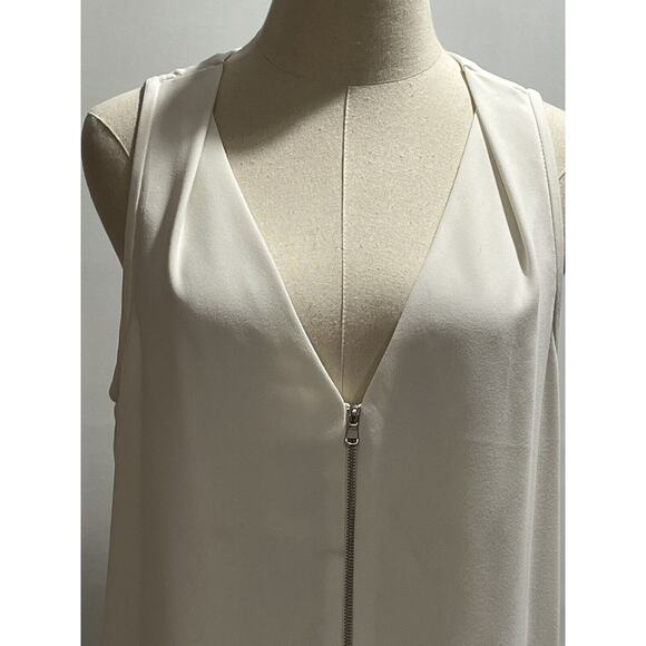 Trina Turk Women's Banning White Crepe Sleeveless V Neck Pockets Dress Sz 12-14 - Picture 2 of 10